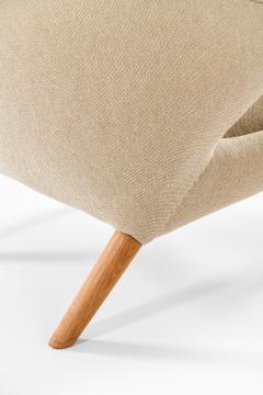 Hans Wegner Easy Chair in Wool and Oak by Hans Wegner 1950s - 4507619