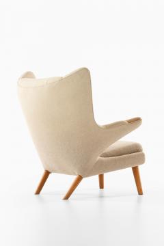 Hans Wegner Easy Chair in Wool and Oak by Hans Wegner 1950s - 4507620