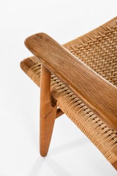 Hans Wegner Easy Chairs Model CH 25 Produced by Carl Hansen Son - 2009443