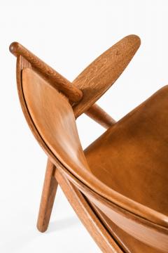 Hans Wegner Easy Chairs Model CH 28 Produced by Carl Hansen S n - 2018708