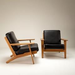 Hans Wegner GE290 Armchairs in Oak and Leather by Hans Wegner for Getama Denmark 1960s - 2295592