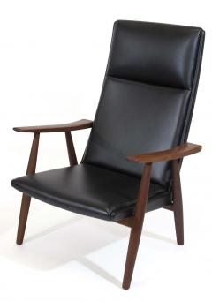 Hans Wegner Hans Wegner 260 High back Lounge Chairs in New Black Leather a Pair - 2982590