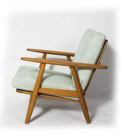 Hans Wegner Hans Wegner GE 240 Cigar Chair - 176448