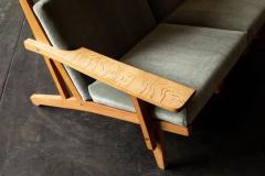 Hans Wegner Hans Wegner GE 375 Three Seat Sofa in Oak Denmark 1960s - 3814047