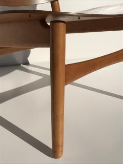 Hans Wegner Hans Wegner Laminated Walnut Shell Chair - 440139