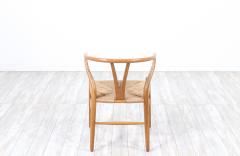 Hans Wegner Iconic Hans J Wegner Wishbone Oak Arm Chair for Carl Hansen S n - 2998148