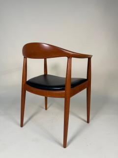 Hans Wegner Mid Century Modern Teak Round Chairs by Hans J Wegner for Johannes Hansen - 4254402