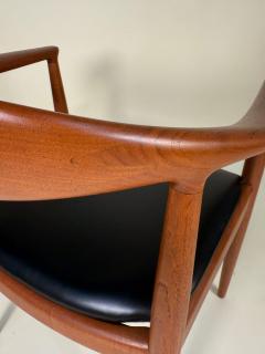 Hans Wegner Mid Century Modern Teak Round Chairs by Hans J Wegner for Johannes Hansen - 4254409