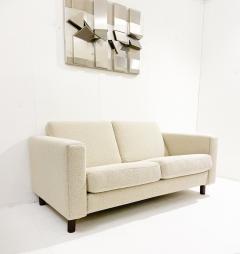 Hans Wegner Mid Century Modern White Two Seater Sofa by Hans Wegner - 2925538