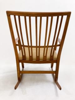 Hans Wegner Ml 33 Rocking Chair by Hans J Wegner for A S Mikael Laursen - 3262059