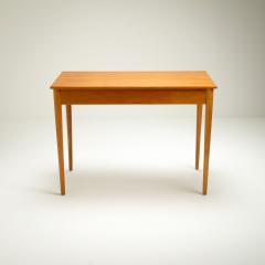 Hans Wegner Oak and Teak RY 32 Desk by Hans Wegner for Ry M bler Denmark 1960s - 2285912