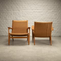 Hans Wegner Pair of CH25 Chairs by Hans Wegner Denmark 1960s - 4045999