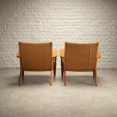 Hans Wegner Pair of CH25 Chairs by Hans Wegner Denmark 1960s - 4046000