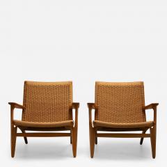 Hans Wegner Pair of CH25 Chairs by Hans Wegner Denmark 1960s - 4049496