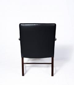 Hans Wegner Pair of Hans Wegner Lounge Chairs - 177021