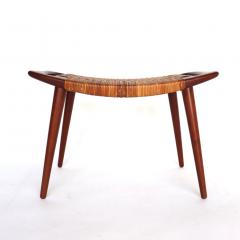 Hans Wegner Rare Hans J Wegner Stool model JH 539 - 3151152