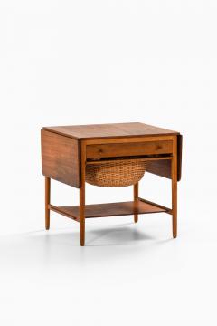 Hans Wegner Rare Side or Sewing Table Model AT 33 by Hans Wegner 1950s - 4444265