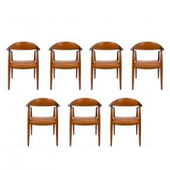 Hans Wegner Round Chair by Hans J Wegner Model JH 503 with Honey leather seats - 3155344