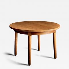 Hans Wegner Round Dining Table in Solid Oak in the manner of Hans Wegner - 4574023