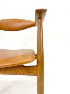 Hans Wegner Set of 8 Dining Yoke Chairs by Hans Wegner 1960 CH 34 Carl Hansen S n - 3206348