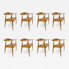 Hans Wegner Set of 8 Dining Yoke Chairs by Hans Wegner 1960 CH 34 Carl Hansen S n - 3210408