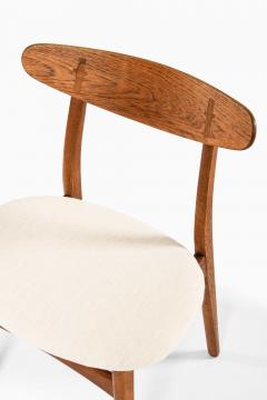 Hans Wegner Set of 9 CH 30 Chairs in Oak and Wool by Hans Wegner 1954 - 4699401