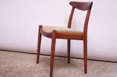 Hans Wegner Set of Six Hans Wegner W2 Dining Chairs for C M Madsen in Oak - 1083631