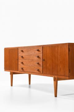 Hans Wegner Sideboard in Oak and Teak by Hans J Wegner 1959 - 4443368