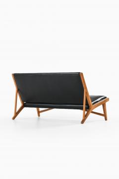 Hans Wegner Sofa in Leather and Oak by Hans Wegner 1949 - 4506814