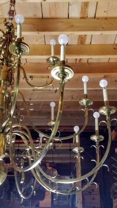 Hart Associates Large Hollywood Regency Polished Brass Chandelier 21 Arms Hart Associates 1960s - 2376222