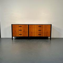 Harvey Probber American Mid Century Modern Rosewood Dresser Sideboard by Harvey Probber 1960s - 3024544