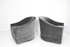 Harvey Probber Pair of Harvey Probber Swivel Lounge Chairs - 1105485