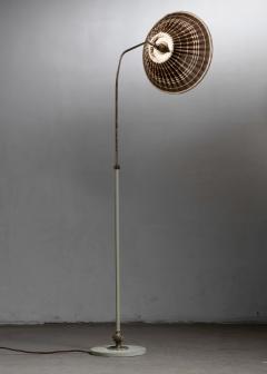 Height adjustable floor lamp - 4475921