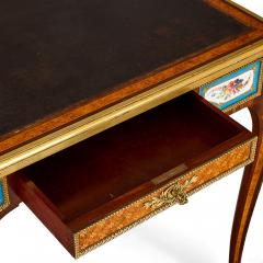 Henry Dasson Very fine ormolu porcelain and marquetry writing desk by Henry Dasson - 2994623