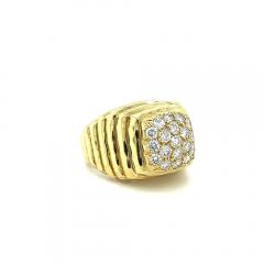 Henry Dunay Henry Dunay Diamond Cluster Ring in 18K Ribbed Textured Yellow Gold - 3574267