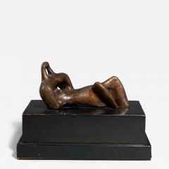 Henry Moore Reclining Figure 1938 - 4217607