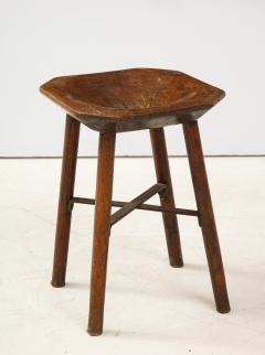 Hens Nest Art Populaire Walnut Mountain Stool Iron Support France c 1900 - 2066553