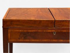 Hepplewhite Dressing Table or Vanity England Early 19th C Mahogany Refinish - 4220253