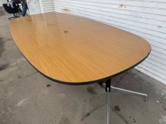 Herman Miller 10 Herman miller conference table - 4611648