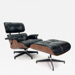 Herman Miller 2nd Generation Eames Lounge Chair and Ottoman in Rosewood Circa 1960s - 3401729
