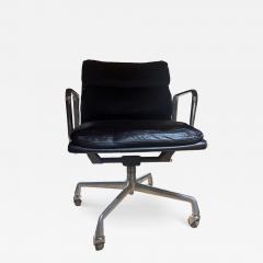 Herman Miller 3 Herman Miller Eames Soft Pad Chairs - 4795679