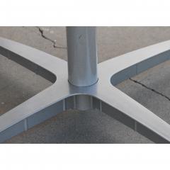 Herman Miller 42 round laminate table - 3511882