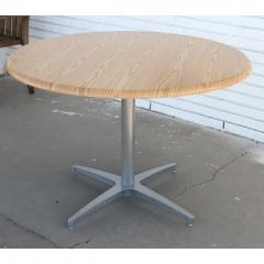 Herman Miller 42 round laminate table - 3511884