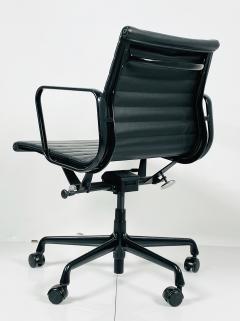 Herman Miller Aluminum Group Chair by Charles Eames for Herman Miller - 3107217