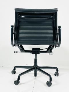 Herman Miller Aluminum Group Chair by Charles Eames for Herman Miller - 3107221