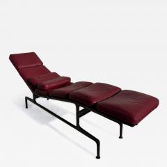 Herman Miller Billy Wilder for Eames Herman Miller Red Leather Adjustable Chaise Lounge - 4419462