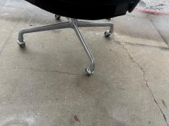 Herman Miller Eames Time Life Chair in Black Leather by Herman Miller - 4632483