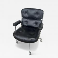 Herman Miller Eames Time Life Chair in Black Leather by Herman Miller - 4632904