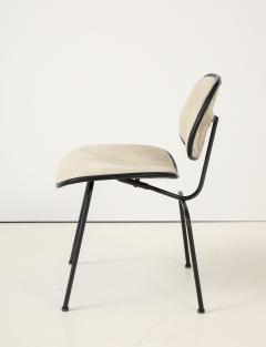 Herman Miller Early Eames Herman Miller Chair - 4588191