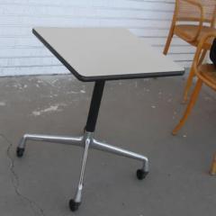 Herman Miller Herman Miller Square Table - 3651621